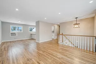 104 Harrisburg St, Bay Shore, NY 11706 - Photo 31