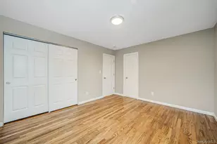 104 Harrisburg St, Bay Shore, NY 11706 - Photo 27