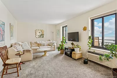 100 W Broadway #6P, Long Beach, NY 11561 - Photo 7