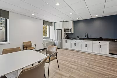 100 W Broadway #6P, Long Beach, NY 11561 - Photo 23