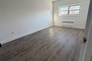 4048 Harper Ave, Bronx, NY 10466 - Photo 3