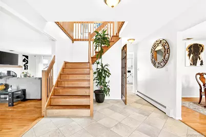 8 Lynch Court, Garnerville, NY 10923 - Photo 9