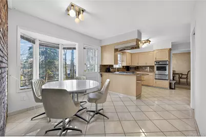 100 Birch Hill Drive, Albertson, NY 11576 - Photo 13