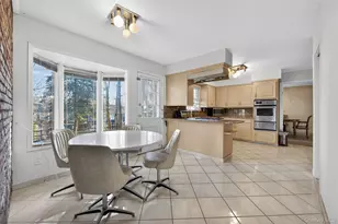 100 Birch Hill Dr, Albertson, NY 11576 - Photo 13