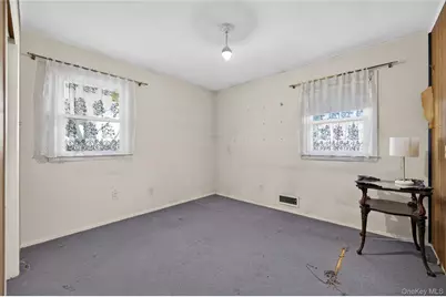 100 Birch Hill Drive, Albertson, NY 11576 - Photo 29