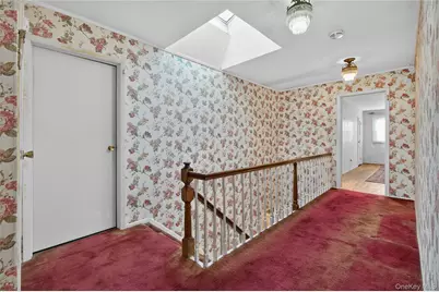 100 Birch Hill Drive, Albertson, NY 11576 - Photo 25