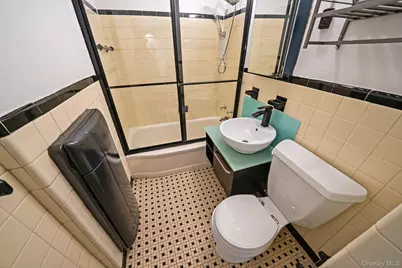 98-33 64th Avenue #1D, Rego Park, NY 11374 - Photo 19