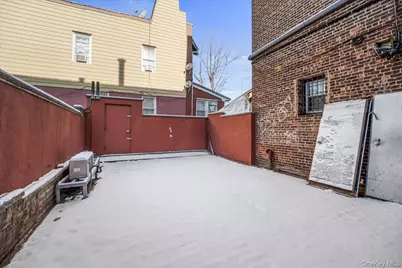 8617 Northern Boulevard #First Floor, Jackson Heights, NY 11372 - Photo 15