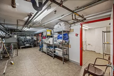 8617 Northern Boulevard #First Floor, Jackson Heights, NY 11372 - Photo 17