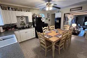 220 Larch Ln, Smithtown, NY 11787 - Photo 3