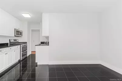 3333 Henry Hudson Parkway #4B, Bronx, NY 10463 - Photo 7