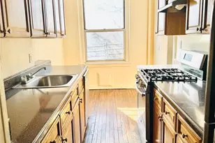 472 Gramatan Ave, Mount Vernon, NY 10552 - Photo 7