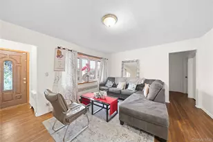 831 Dean Dr, Baldwin, NY 11510 - Photo 11