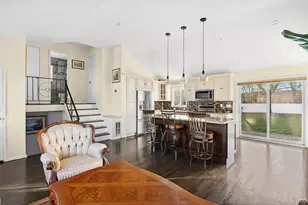 22 Niagara Ln, Commack, NY 11725 - Photo 7