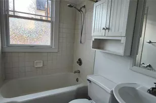 41 Oakland Ave, Warwick, NY 10990 - Photo 9