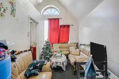 18018 Hillside Avenue, Jamaica, NY 11432 - Photo 15