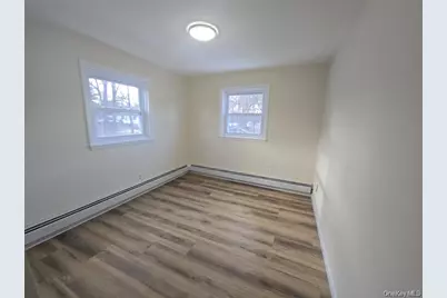 91 Holloran Road, New Windsor, NY 12553 - Photo 3