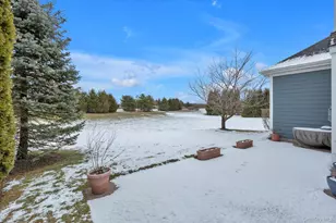 390 Stonecrop Rd, Aquebogue, NY 11931 - Photo 21