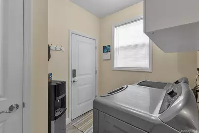 390 Stonecrop Road, Aquebogue, NY 11931 - Photo 19