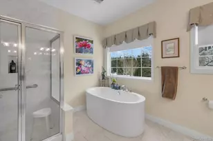 390 Stonecrop Rd, Aquebogue, NY 11931 - Photo 15