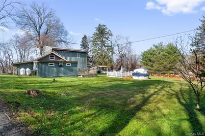 137 S Highland Road, Wappingers Falls, NY 12590 - Photo 37