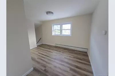 91 Holloran Road, New Windsor, NY 12553 - Photo 17