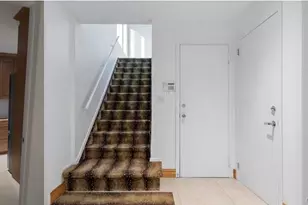 90 Rodeo Dr, Oyster Bay, NY 11791 - Photo 11