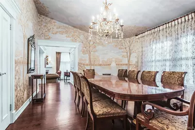 52 Hyde Court, Manhasset, NY 11030 - Photo 9