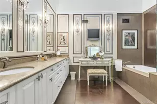 52 Hyde Ct, Manhasset, NY 11030 - Photo 21