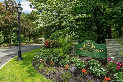 52 Hyde Court, Manhasset, NY 11030 - Photo 35