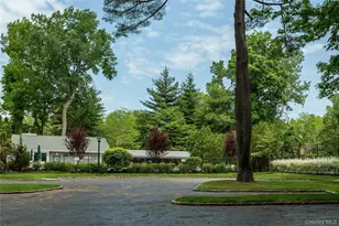 52 Hyde Ct, Manhasset, NY 11030 - Photo 33