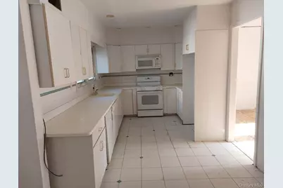 1 Priscella A/K/A 31 Primrose Avenue, Yonkers, NY 10710 - Photo 5