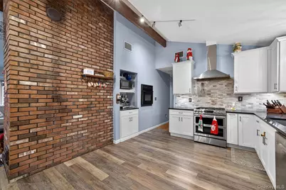 65 Bailey Road, New Hampton, NY 10958 - Photo 11