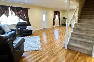 46 Falcon Dr, Hauppauge, NY 11788 - Photo 5