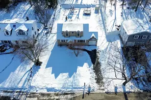 46 Falcon Dr, Hauppauge, NY 11788 - Photo 33