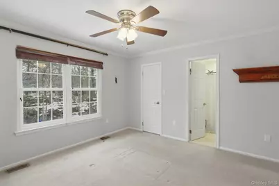 20 Yorkshire Terrace, Washingtonville, NY 10992 - Photo 17