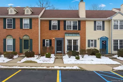 20 Yorkshire Terrace, Washingtonville, NY 10992 - Photo 1