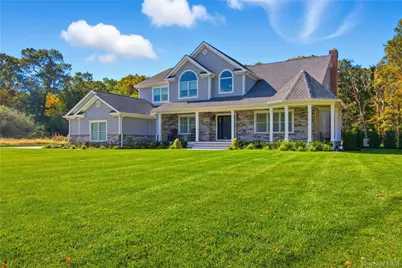 2 Ashley Court, Northport, NY 11768 - Photo 5