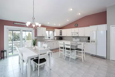1817 Gardenia Avenue, Merrick, NY 11566 - Photo 25