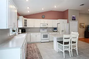 1817 Gardenia Ave, Merrick, NY 11566 - Photo 27