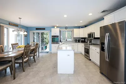 1817 Gardenia Avenue, Merrick, NY 11566 - Photo 9