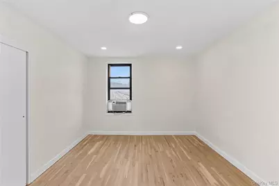 33-04 Junction Blvd #4p, Jackson Heights, NY 11372 - Photo 9