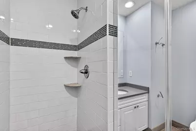 410 Pawnee Court, Suffern, NY 10901 - Photo 15