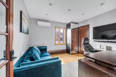 6954 180th Street, Fresh Meadows, NY 11365 - Photo 11