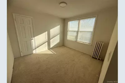 15 William Street, Williston Park, NY 11596 - Photo 9