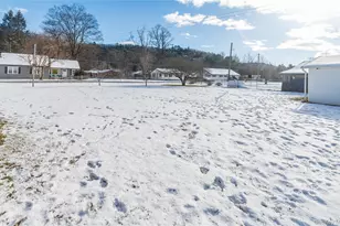 8 4th St, Godeffroy, NY 12729 - Photo 11