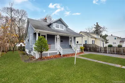 35 Andrew Avenue, Islip Terrace, NY 11752 - Photo 7