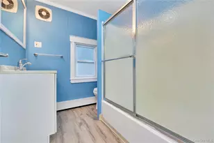 35 Andrew Ave, Islip Terrace, NY 11752 - Photo 3