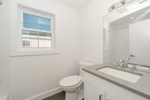 2812 Ocean Ave, Seaford, NY 11783 - Photo 17