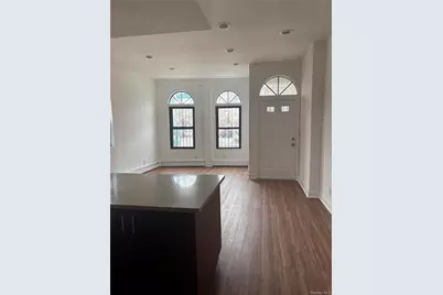 7719 Parsons Boulevard, Fresh Meadows, NY 11366 - Photo 7